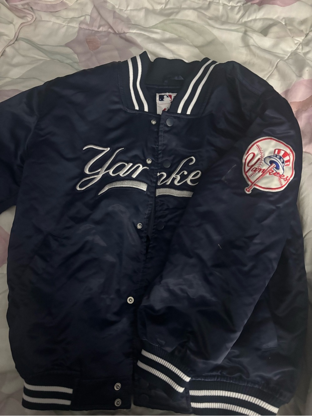 Majestic Navy & White Yankees Satin Jacket
